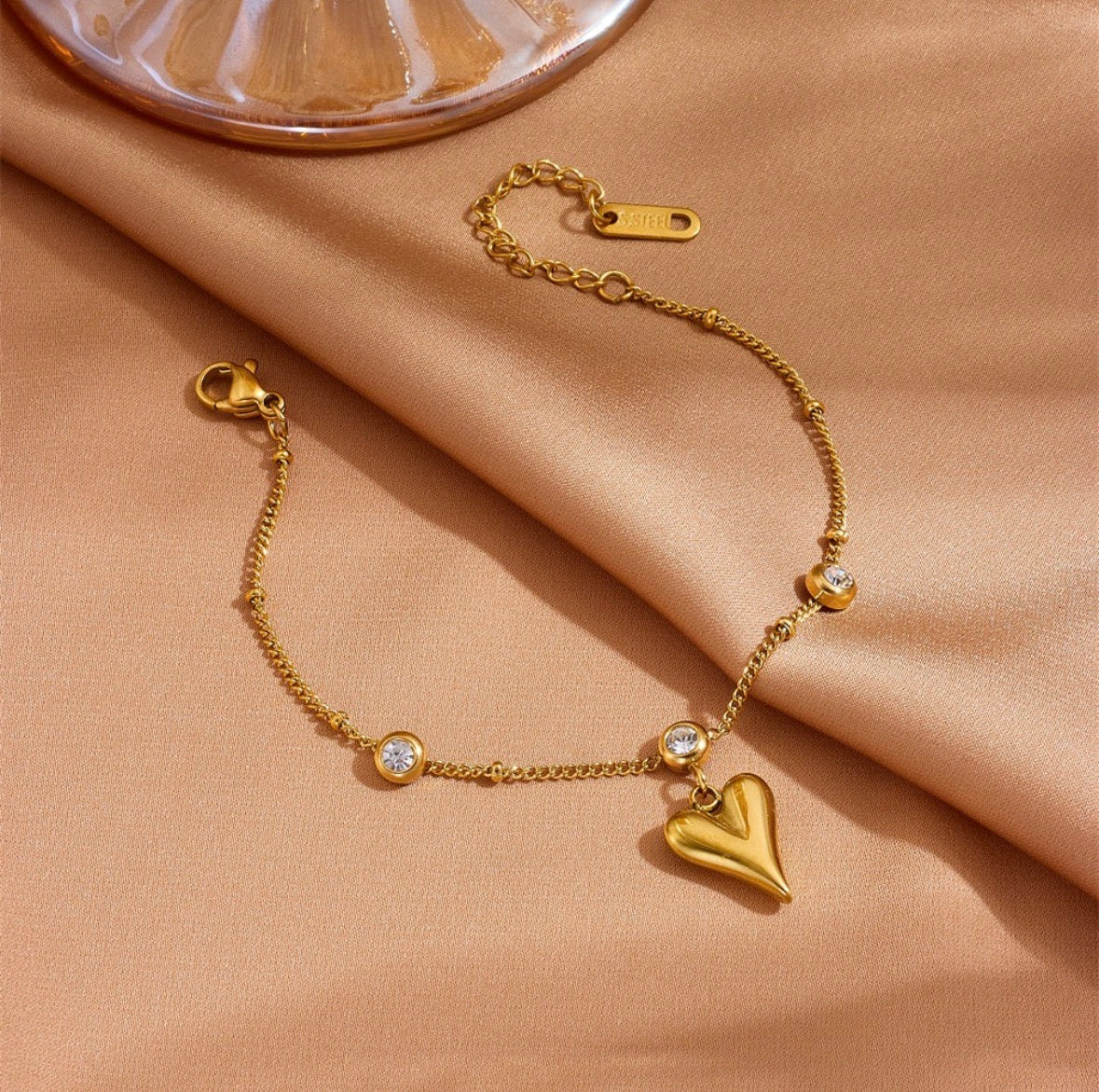 Heart Drop Stone
Bracelet