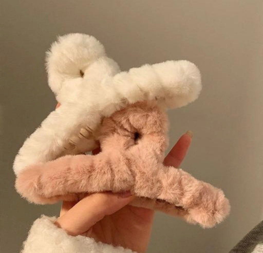 Soft women hair claw