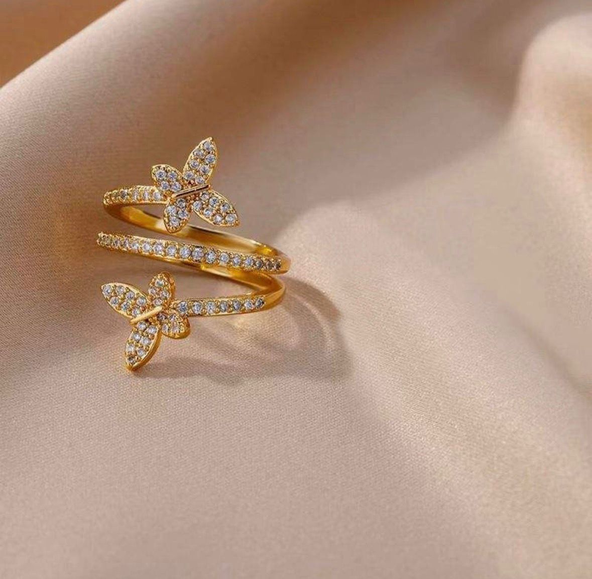 Zircon Two Butterflies Hoop Finger Ring