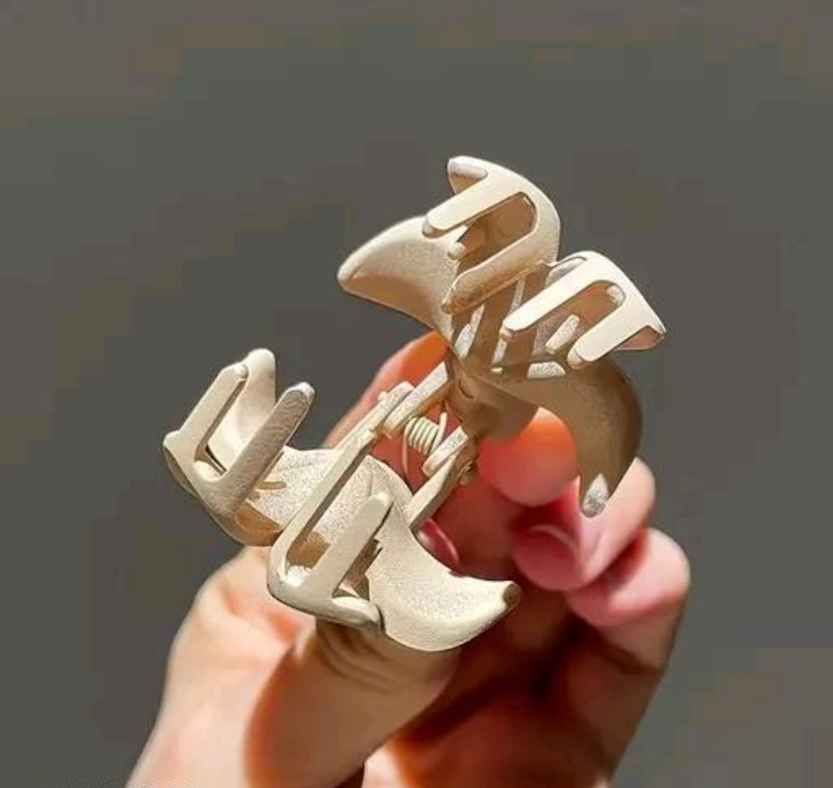 Mini claw