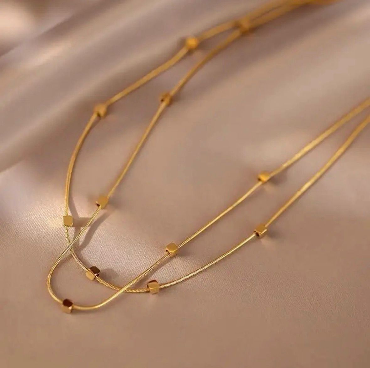 Retro Double-layer Herringbone Cubic Square Beads Necklace