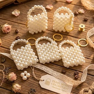 Pearl bag keychain 💎